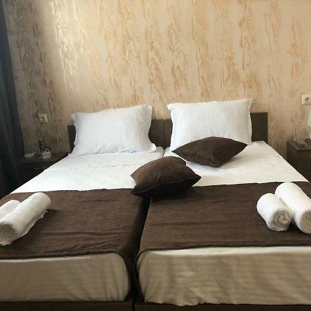 באטומי Guesthouse Family מראה חיצוני תמונה
