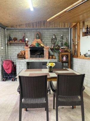 באטומי Guesthouse Family מראה חיצוני תמונה