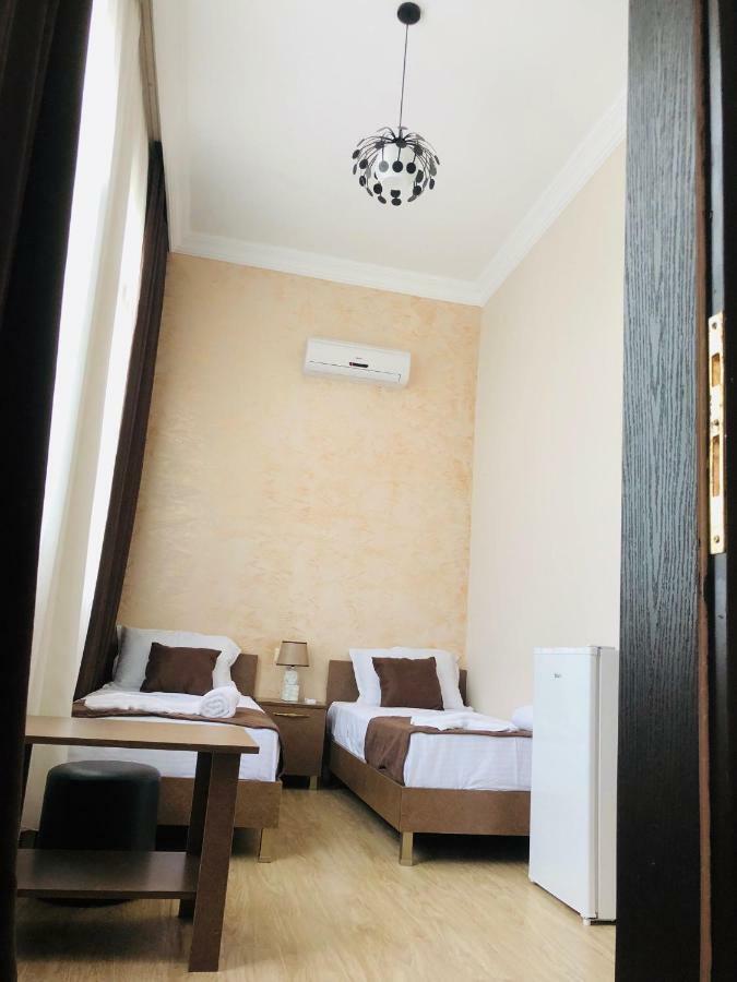 באטומי Guesthouse Family מראה חיצוני תמונה