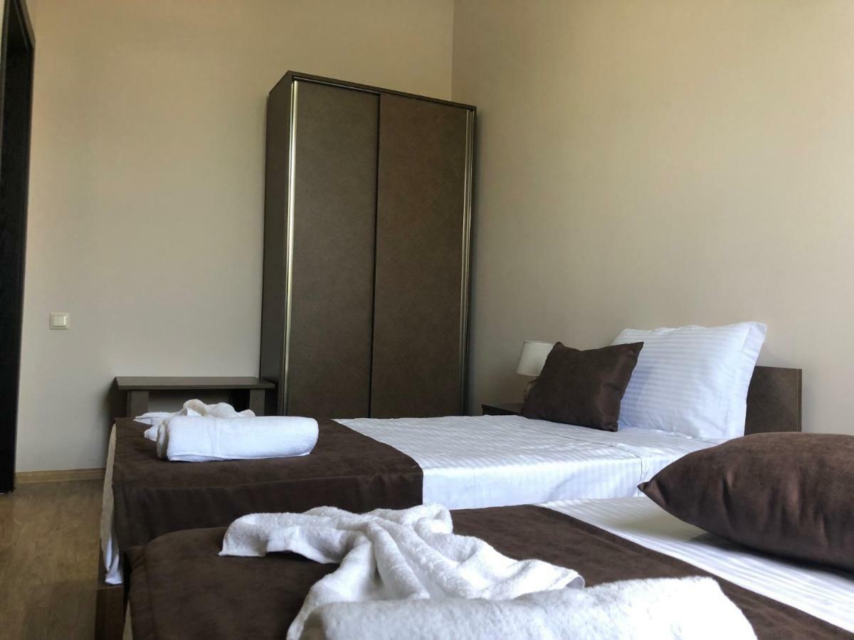 באטומי Guesthouse Family מראה חיצוני תמונה