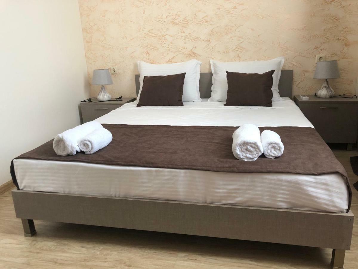 באטומי Guesthouse Family מראה חיצוני תמונה